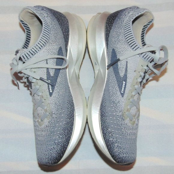 brooks levitate 2 women's size 8